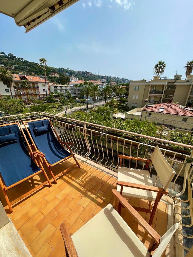 Casa Vacanze Il Veliero Bordighera Exterior foto